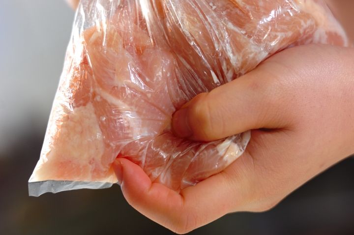 塩麹鶏の米粉クリームパスタの下準備1