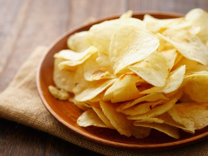 All About ニュース編集部が全国200人を対象に実施した「お土産に関するアンケート」の調査結果から、新年度のあいさつで贈りたい「茨城県のお土産」ランキングを発表！ 2位「納豆チップル」を抑えた1位は？ ※画像はイメージです