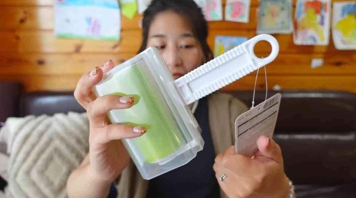 ダイソー┃粘着ゲルクリーナー