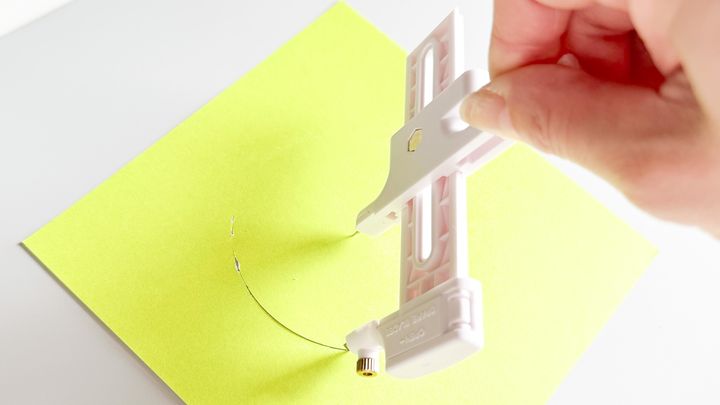 100均【ダイソー】コンパスカッターが楽しい♪丸く切れてクラフトで大活躍