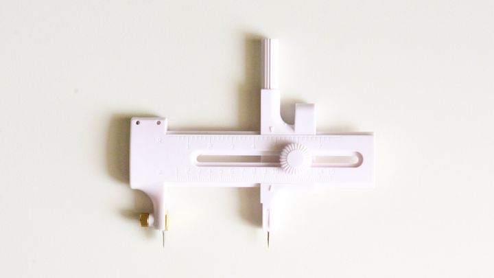 100均【ダイソー】コンパスカッターが楽しい♪丸く切れてクラフトで大活躍