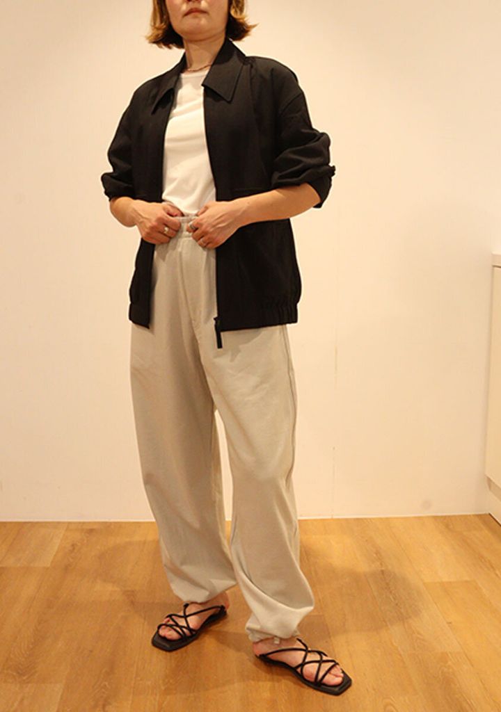 ユニクロ スウェットパンツ コーデ