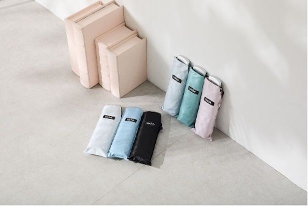 毎日持ち運びたくなる「ポケフラットサンシェイド 50cm 折」