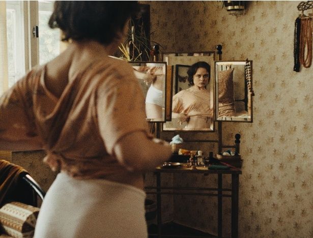 『落下音』は4月3日(金)より公開 [c] Fabian Gamper - Studio Zentral