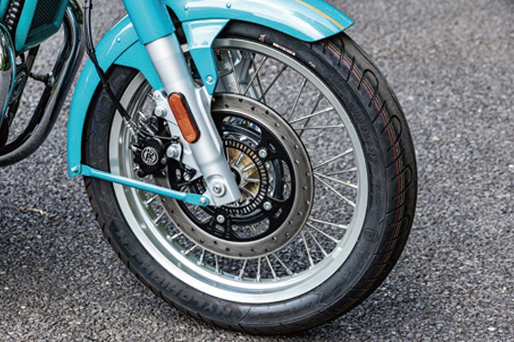 ロイヤルエンフィールドの原点回帰｜『クラシック650』で味わう本格派レトロ