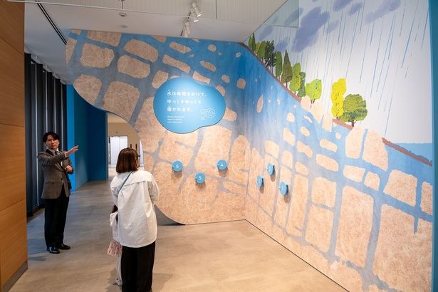 雨水が花崗岩の地層を通って、天然水が生まれるまでを解説