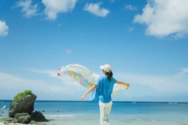 お気に入りの場所に広げてインスタレーションを楽しむ