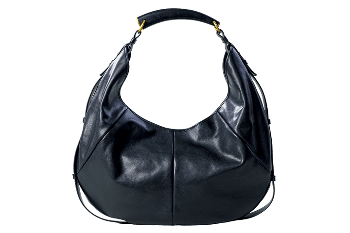 〈サンローラン〉のバッグ