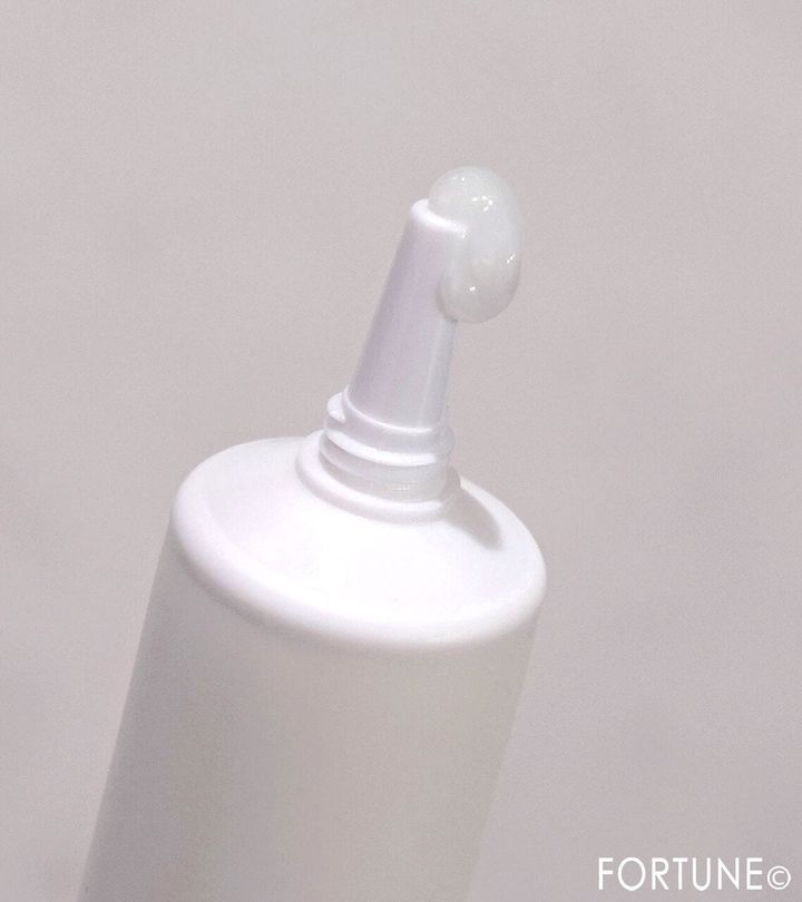 肌なやみ図鑑 『肌なやみ図鑑 黒鼻ジェル』