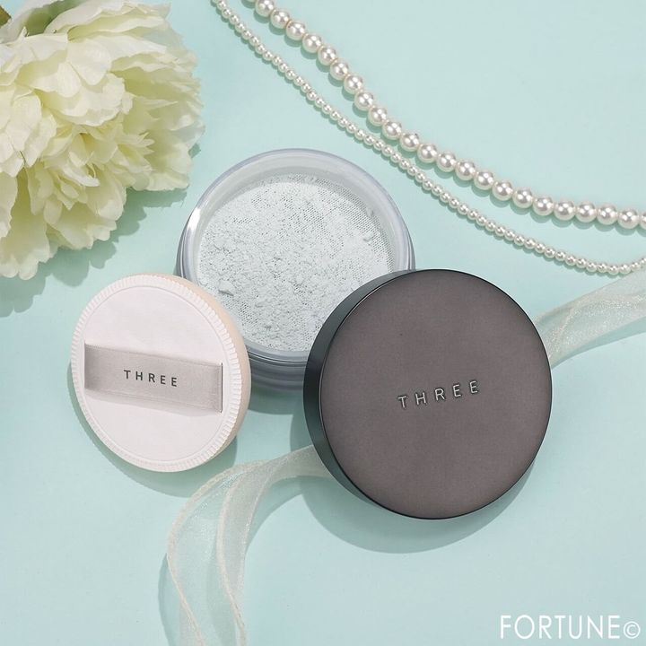 THREE（スリー） 『THREE アドバンスドエシ...