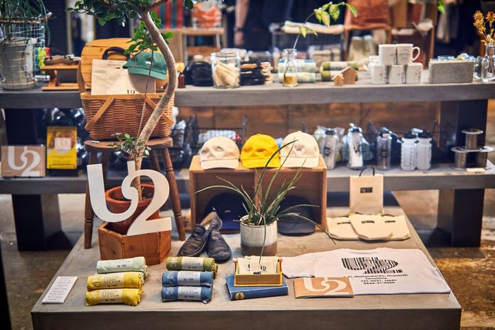 ONOMICHI U2内の雑貨