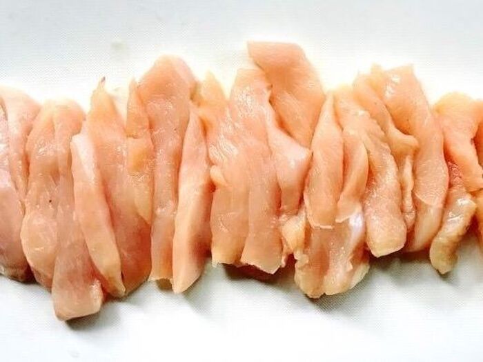 下味5分でパパッと簡単♡『鶏むね肉』で作る焼肉風スティックチキン。おつまみやお弁当にぴったり！