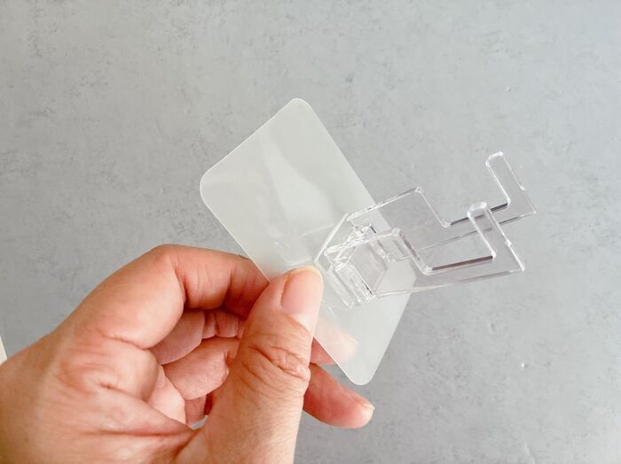 【セリア】スマホで動画見る人必見♡こんなに薄いのに…使いやすくて超優秀でした！