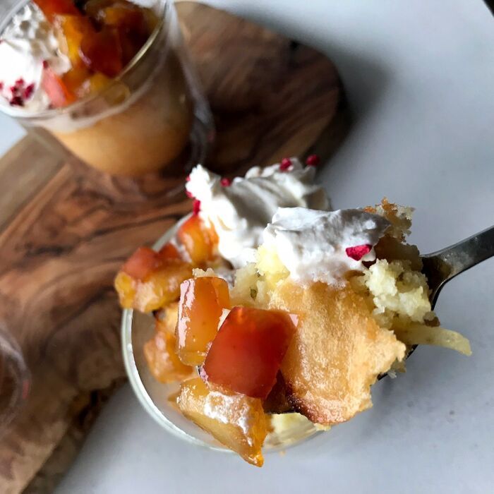 混ぜて、詰めて、焼くだけ！『りんごのグラスケーキ』の作り方。一番簡単なレシピです♪