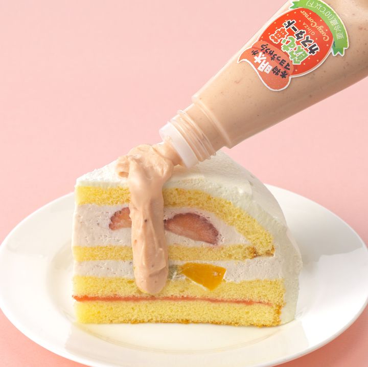 「～本物明太かマヨっちゃう！？～ 飲む苺カスタード」（税込 378円） 販売期間：4月3日（金）〜4月12日（日）頃 width=