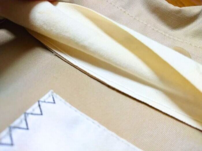 トレンチコートの『襟汚れ』を防ぐためにやっているコト。おしゃれで簡単な方法です♪