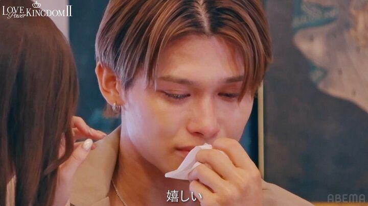 【写真・画像】“小泉今日子の娘役”女優、ベッド上で涙の手紙告白「本気で恋をしてしまいました」 3枚目