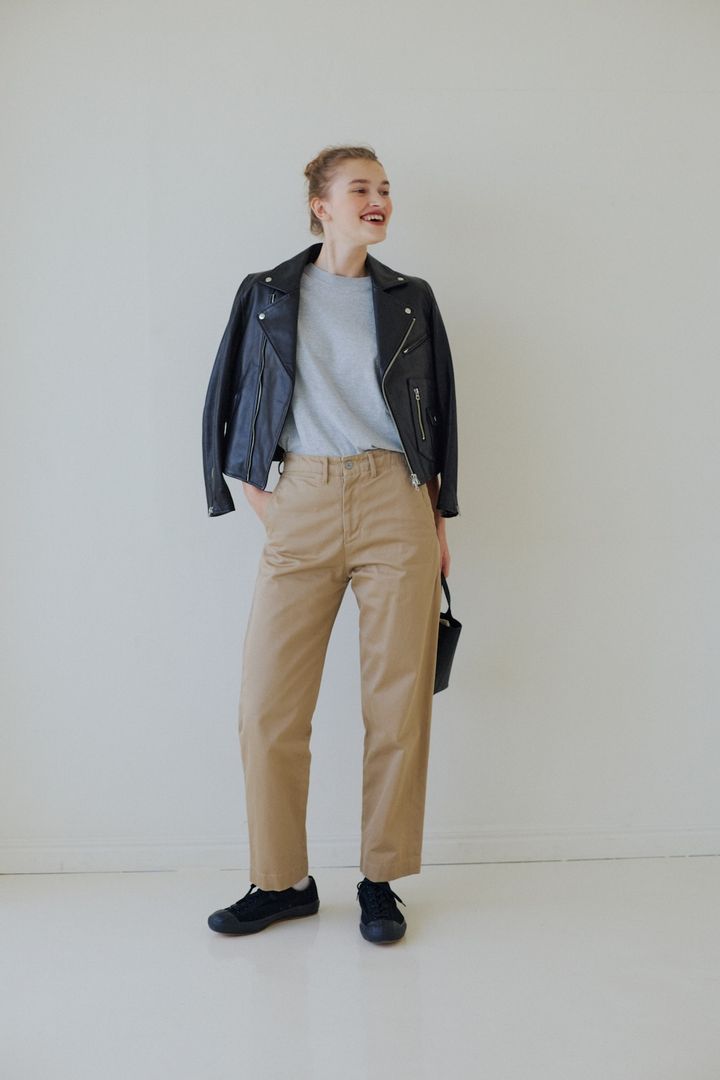 大人だからこそ、チノパンツはきちんと着たい５選【40代コーデ】