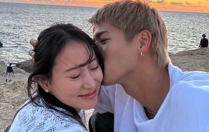 【写真・画像】板野友美、元AKBと人気格闘家の真剣交際に祝福コメント「」 1枚目