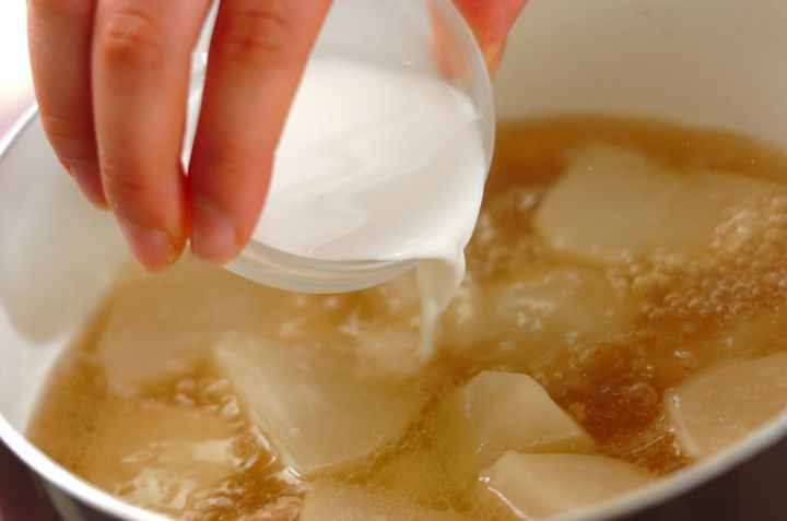 カブの鶏そぼろあんの作り方3