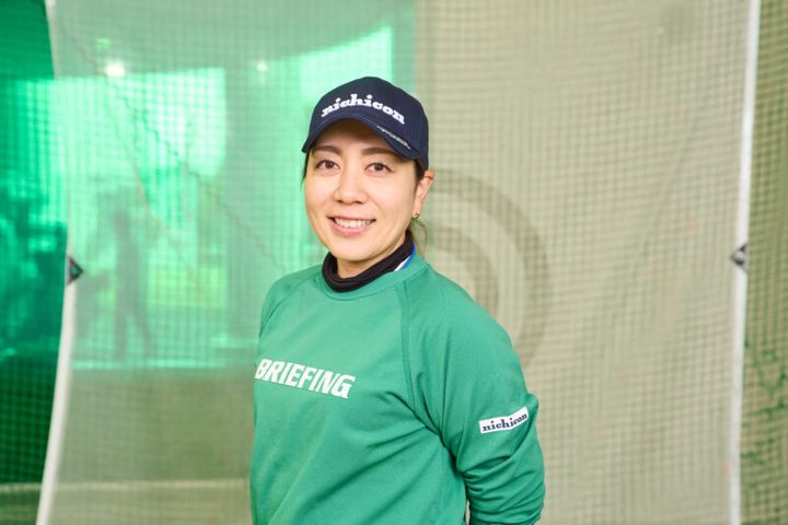 ドライバーが上手くなる「足の使い方」！女子プロが解説