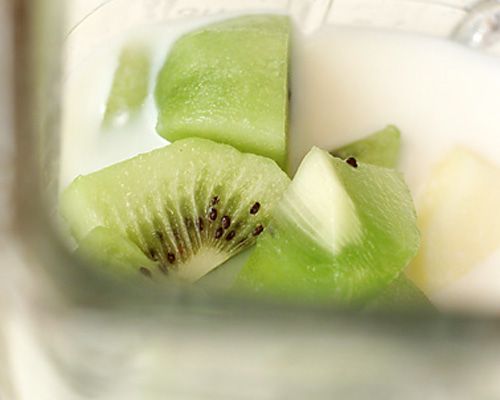 キウイジュースの作り方1