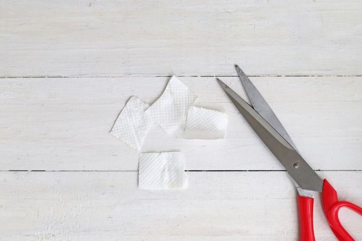 キッチンペーパーをカット