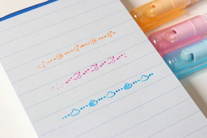 ローラー付カラーペン（雲、宇宙、月と太陽、3本） 使用例