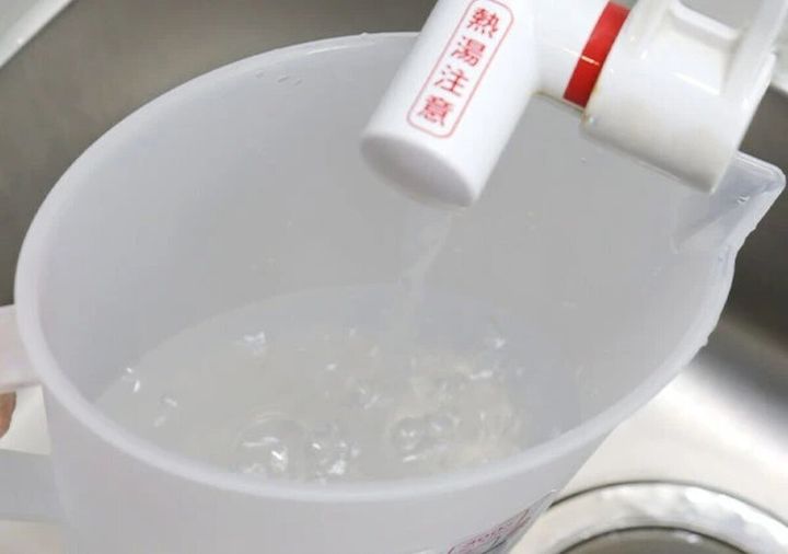 ダイソー 耐熱ピッチャー（2L） 耐熱