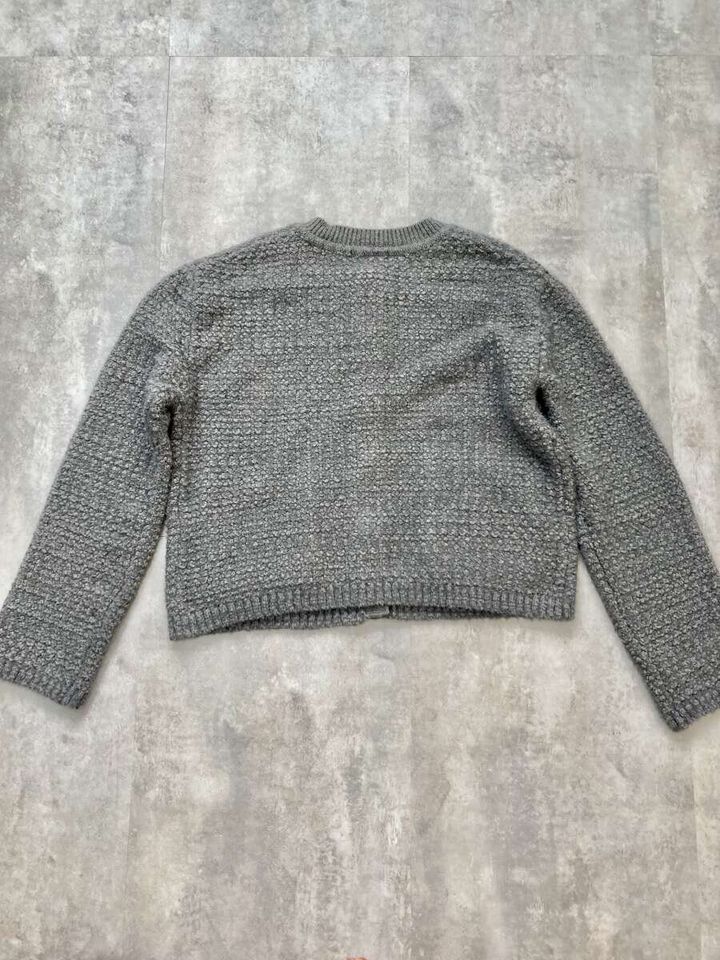 GU ツイーディーニットカーディガン 着用イメージ