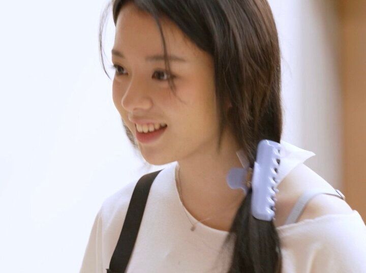 元アイドルの練習生、難しい洋楽の曲を初日であっさりマスター