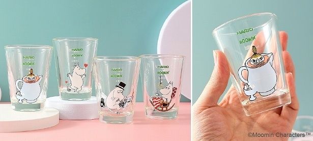 4個セットのグラスはそれぞれ描かれているキャラクターが異なる