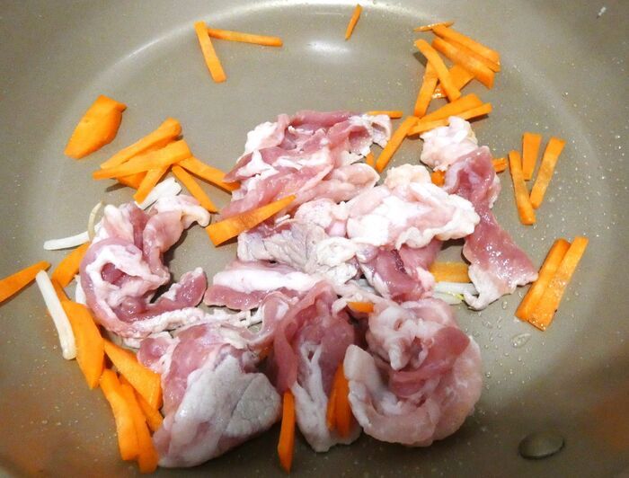 余った『牛脂』をポイッと入れるだけ。「過去イチ」のおいしさが爆発しました♡