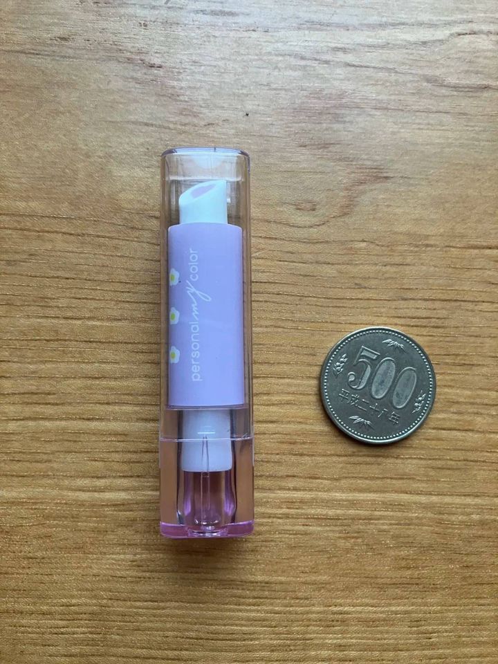 DAISO(ダイソー)：リップ風消しゴム(PMC、パウダーパープル)