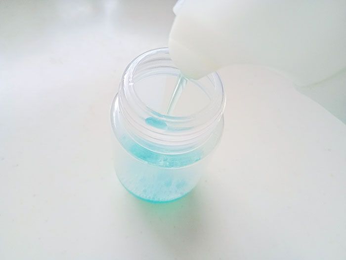 100均ミニサイズの『はちみつ容器』ゼッタイ捨てちゃダメ！家じゅうで大活躍＆旅行にも使えます♪