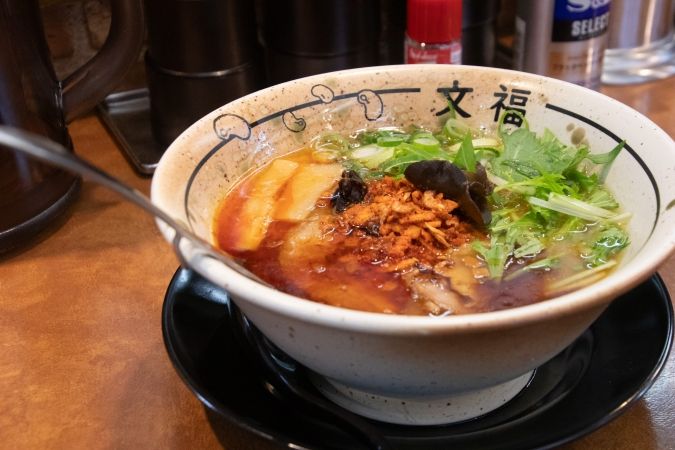 博多文福 鬼タヌキ味噌豚骨 全景