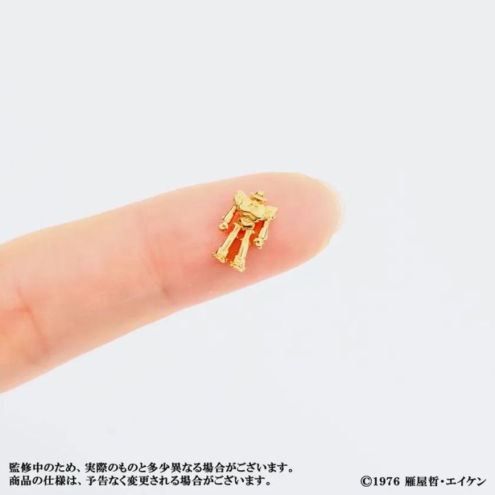 UFO戦士ダイアポロン純金立像のパッケージ・セット内容