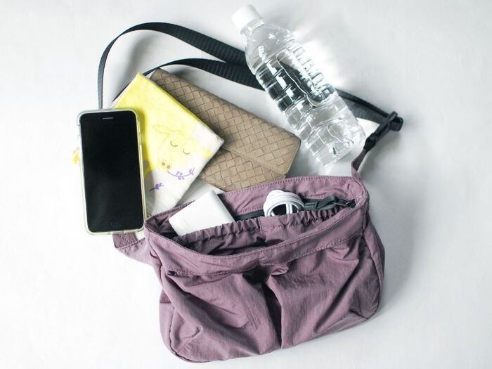 【ユニクロユー】こんなにコンパクトなっちゃうの！？収納上手な『パッカブルバッグ』が春のお出かけに大活躍♡