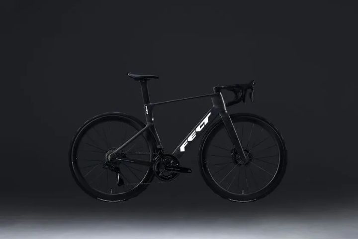 NEXARの走行シーンを捉えた