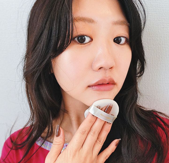 ① Naturaglace「UVパウダー コンパクトML SPF50＋・PA＋＋＋＋」