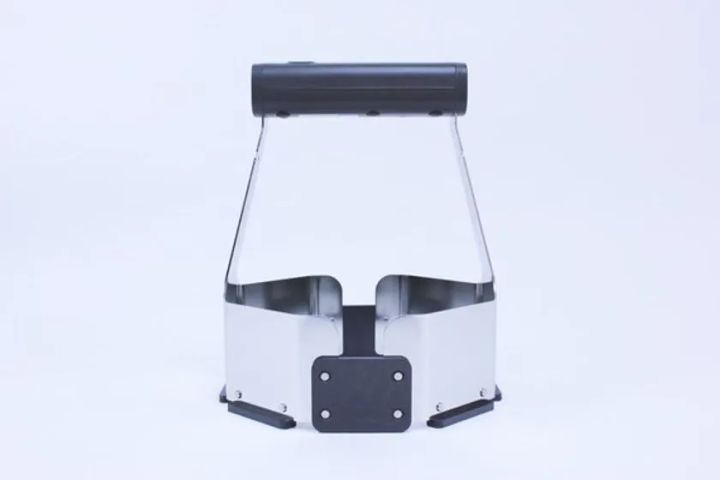 油槽内に装置を設置しないため