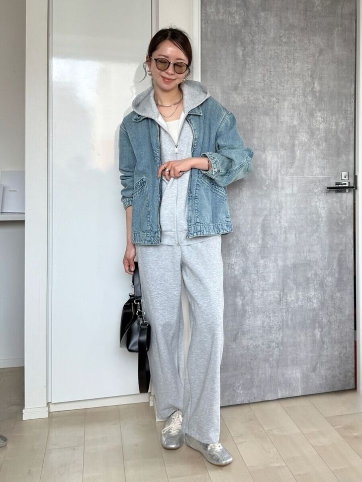 GU パフスウェットフルジップパーカ スウェットセットアップレイヤードコーデ