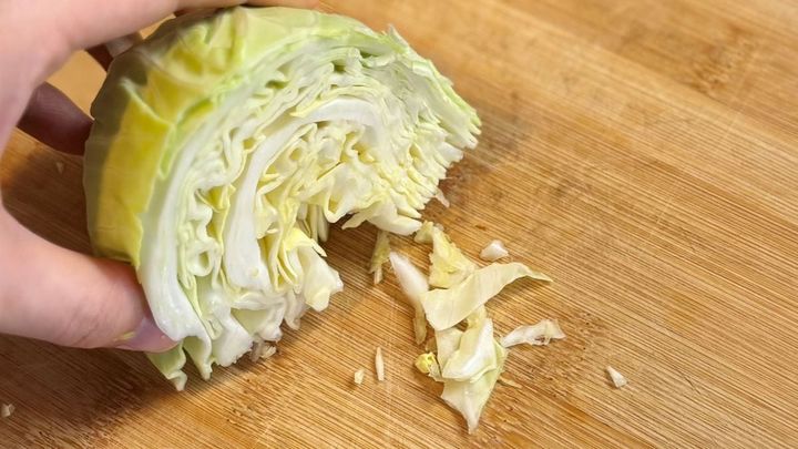 100均の千切りスライサー比較！ まさかの結果に驚き…結局おすすめはどれ？ 【ダイソー・セリア・キャンドゥ】