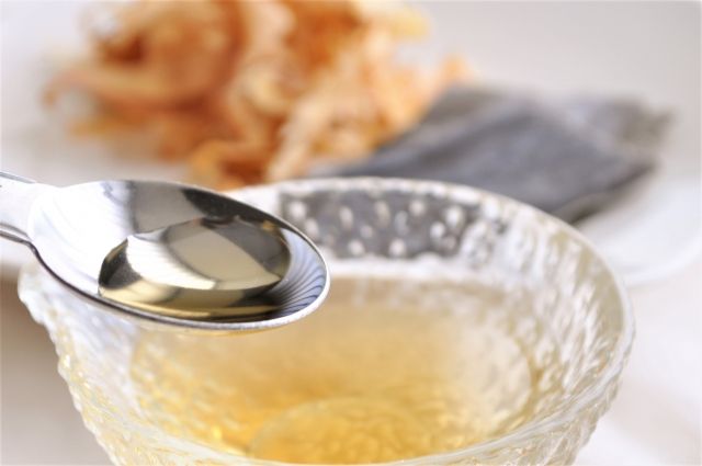 白だし 調味料 カツオと昆布背景