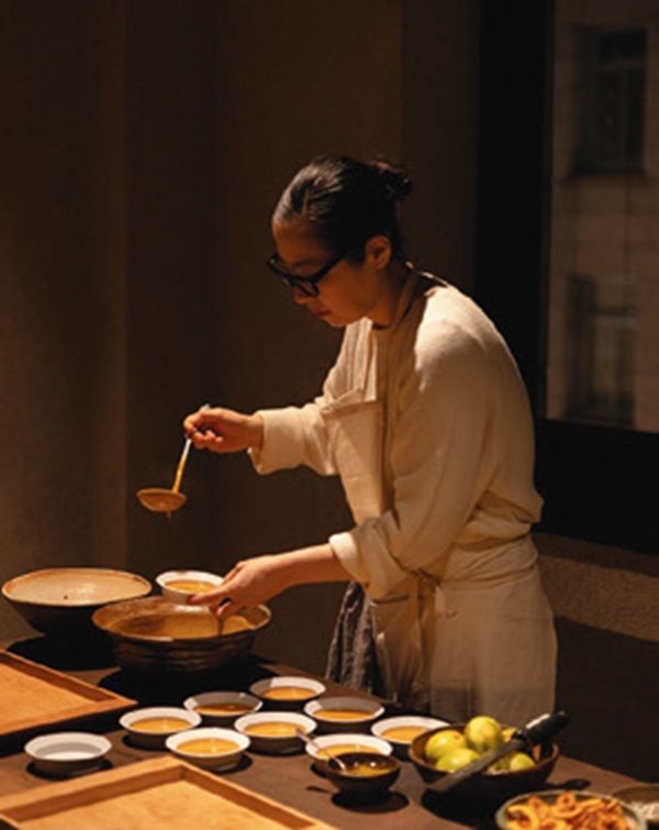 スープはいのち 21_21 DESIGN SIGHT ギャラリー1＆2 東京都港区赤坂9-7-6 3月27日（金）～8月9日（日）10時～19時（入場は閉館の30分前まで）