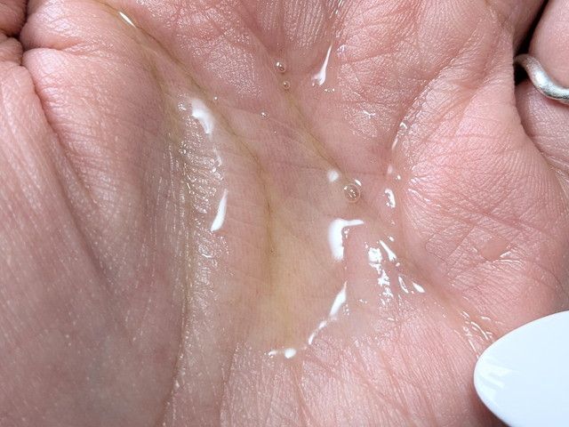 MéTREAT TOKYO SLOW OIL 外箱