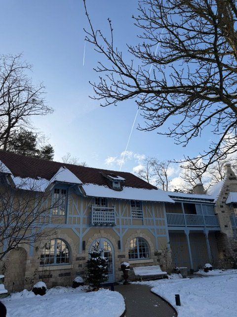 パリの喧騒から離れて過ごす、非日常の空間【夢見るパリ】