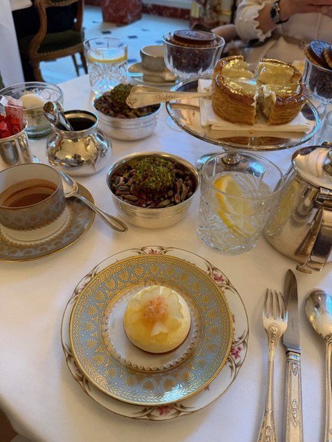 パリの喧騒から離れて過ごす、非日常の空間【夢見るパリ】