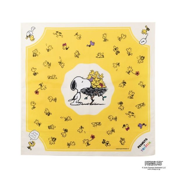 「PEANUTS 大判ハンカチ」(1650円)