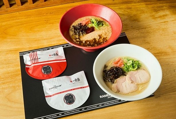 【写真】メディア発表会では、実際の「白丸元味」と「赤丸新味」をラーメンスナックと食べ比べる趣向で開催された